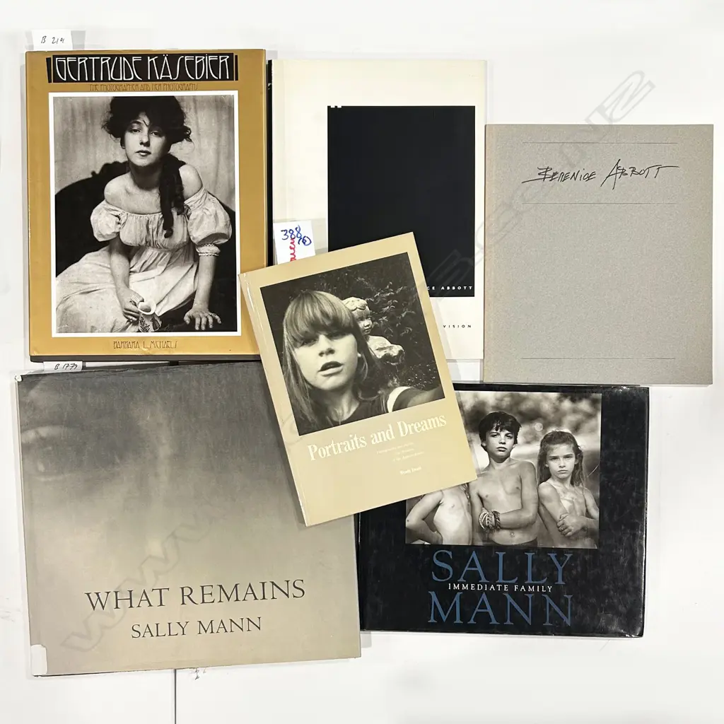 SIX PUBLICATIONS: AMERICAN WOMEN PHOTOGRAPHERS Image 1++